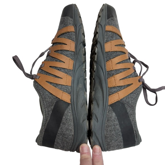 Merrell Women’s  Riveter Gray and Tan Sneakers Sz 8.5 - Picture 8 of 10